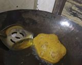 A picture of step 5 of Masala puri.