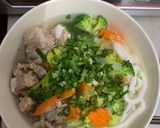 Hình bước làm 5 của món Mì udon hầm rau củ Eatclean