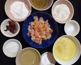 Foto del paso 1 de la receta: Pollo rebozado con salsa de piña