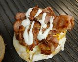 A picture of step 7 of Egg 'n' Bacon Brekkie Burger.