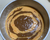 Foto del paso 5 de la receta: Queque o bizcocho mármol de naranja, zanahoria y chocolate muy esponjoso 🍊🥕🍫