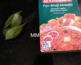 A picture of step 1 of Misal pav.
