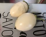 Une image de l'étape 3 de Gratin d'aubergines blanches aux deux poivrons, épices et parmesan.