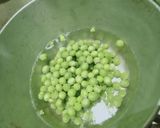 A picture of step 1 of Veg salad.
