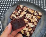 Foto langkah ke 6 dari resep Fudgy Brownies (with Shiny Crust).