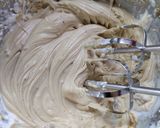 Foto langkah ke 5 dari resep Sus Gulung Coklat Cappuccino.