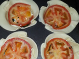 Canastitas de acelga, tomate y queso