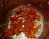 Foto del paso 4 de la receta: Guiso de patatas con calamares