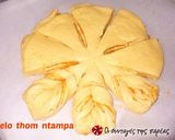 Φωτογραφία βήματος 6 της συνταγής Brioche ψωμάκι-λουλούδι με μαρμελάδα ροδάκινο