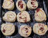 Foto del paso 3 de la receta: Roscas de fiambre y queso