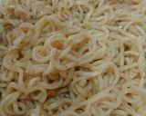 Foto langkah ke 2 dari resep Pizza Mie (Menu Sat Set).