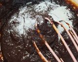 Foto langkah ke 3 dari resep Choco BlackForest Chiffon Cake.