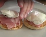 A picture of step 6 of Eggs Benedict.