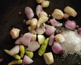 Foto langkah ke 2 dari resep Tumis kacang panjang, buncis & cecek.