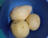 Foto langkah ke 2 dari resep Stik Kentang Keju.