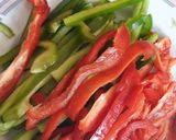 Foto del paso 4 de la receta: Arroz integral con salteado de verduras🍚🥕🍅🌶