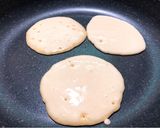 Hình bước làm 3 của món Bánh Pancake Phô Mai Trứng