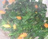 Foto langkah ke 3 dari resep Tumis Bayam Brazil Wortel.