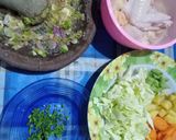Foto langkah ke 1 dari resep Sop ayam simple.