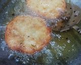A picture of step 9 of Sooji Kachori.