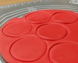 Cukormassza gombácskák Picipiros Konyhájából recept fázis 1 fotója
