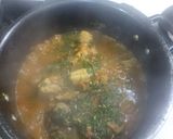 A picture of step 3 of Chicken with spinach.