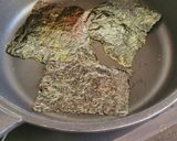 Foto del paso 1 de la receta: Espaguetis con rape y alga nori