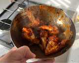 Foto del paso 3 de la receta: Alitas de pollo bbq en AirFryer