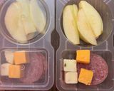 A picture of step 2 of Apple slices & cheese.