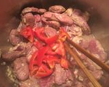 Hình bước làm 2 của món Bắp bò nấu khoai tây