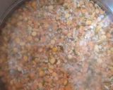 A picture of step 1 of 6 grain khichdi (6 dhan khichdi).
