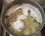 Foto del paso 1 de la receta: Brotola a la marinera con puré de papa