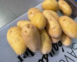 Une image de l'étape 1 de Purée de pommes de terre à l'ail et à la crème.