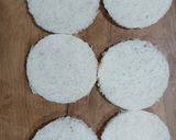 A picture of step 1 of Quick pizza bites.