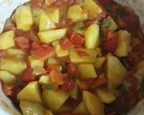 عکس مرحله 2 از دستور خوراک سیب زمینی و گوجه🥔🍅با روغن کم