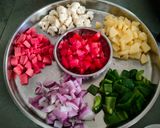 અવધી વેજ પુલાવ (Awadhi Veg Pulao Recipe In Gujarati) રેસીપી સ્ટેપ1ફોટો
