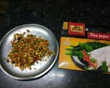 A picture of step 9 of Vegetable paneer rice samosa.