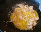 Foto langkah ke 5 dari resep Tumis udang telur.