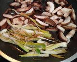 Foto del paso 4 de la receta: Yakisoba otoñal
