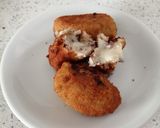 A picture of step 4 of Creamy iberico ham croquetas.