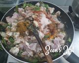 A picture of step 2 of Capsicum and Suvaa Chicken.