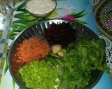 A picture of step 1 of Veg oats parantha.