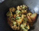ফুলকপি আলু দিয়ে ডালনা (fulkopi aloo diye dalna recipe in Bengali) রেসিপির ধাপ 3 ছবি