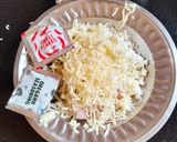 A picture of step 5 of Instant party pizza.