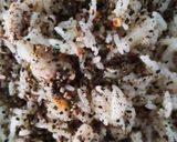 Gambar langkah 7 resipi Nasi Goreng Bawang Putih.