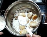 A picture of step 4 of Creamy Mushroom with Peri Peri Sauce.