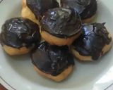 Foto langkah ke 7 dari resep Donat coklat enyoy..
