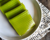 Foto langkah ke 7 dari resep Lapis Sagu Pandan Suji.