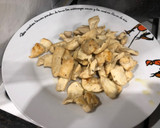 Foto del paso 2 de la receta: Verdura salteada con pollo
