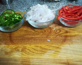 Foto del paso 2 de la receta: Merluza en samfaina